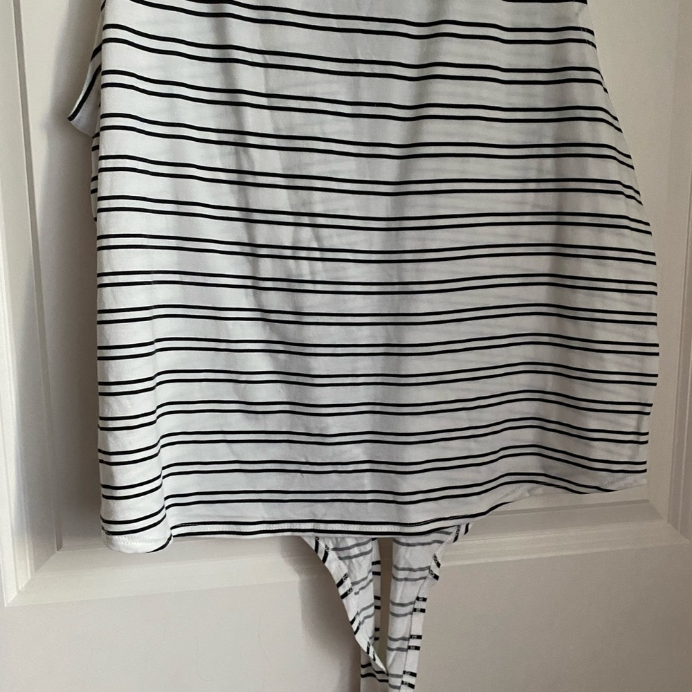 Scarlett Black and White Striped Button-Down Blouse Size XL - Picture 9 of 9